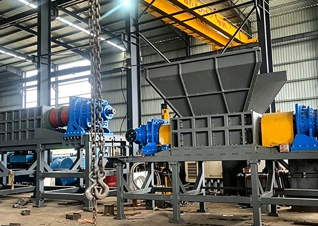 Heavy-Duty Biomass Shredder