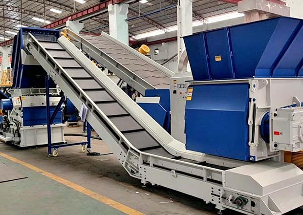 Heavy-Duty Plastic Shredder Machine